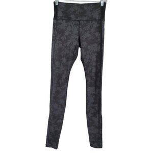 Athleta Midnight Garden Stirrup Leggings Black Floral Women's S Activewear